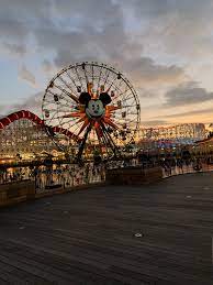 M A R I S L On Twitter Disneyland California Dreamin Location History
