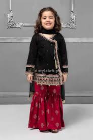 Maria B Kids Lawn Collection 2019 Unstitched 3 Piece Suit Mkd223 Pakistanistreetstyle Pakistaniweddi Kids Designer Dresses Pakistani Kids Dresses Kids Gown