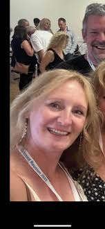 Who is the kind woman with a memorable smile?