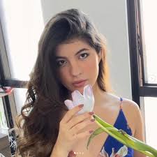 Angelica ASMR Colombiano - YouTube
