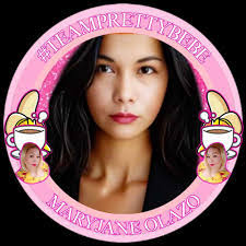 Christine Cabras's Instagram, Twitter & Facebook