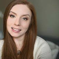 Amanda Slusher's Instagram, Twitter & Facebook