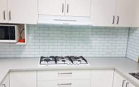 This timeless splashback works anywhere and anytime. Subway Tile Fgs 3ds 3d Glass Subway Splashback With No Grout