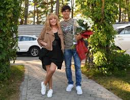 Максим галкин и алла пугачева❤. Maksim Galkin Otkrovenno Rasskazal O Brake S Alloj Pugachevoj