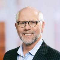 900+ perfiles de «Kezer»