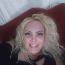 Connie Urbanski's Instagram, Twitter & Facebook