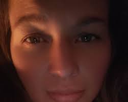 Katrina Staples's Instagram, Twitter & Facebook