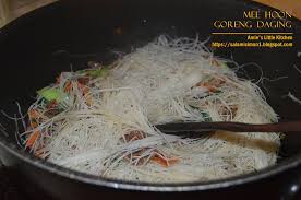 Resep bihun goreng bisa jadi solusinya! Amie S Little Kitchen Mee Hoon Goreng Daging