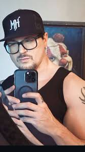 zak bagans of Love ✓
