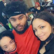 Sylvester King Clubhouse Profile, Followers, Statistics (@eskmgmt)