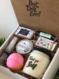 Diy Birthday Gift Box For Her Birthday Gift Box For Her Early Christmas Present Anniversary Gift Set Shower Gift Spa Box Holiday G Diy Mothers Day Gifts Bonus Mom Gifts Gifts For Friends