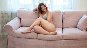 35 unique gifts for wives that will really show your appreciation on christmas and beyond show her just how romantic you are with these thoughtful, personalized gift ideas. Christmas Gifts For Your Girlfriend Wife Best Gift Ideas