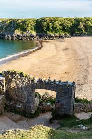 Pit Stop At Barafundle Bay Amy Tinson Photography In 2020 Places To Travel Wales Travel Places To Visit