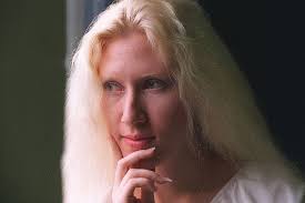 An Award-Winning Novelist Is Lifting Viral Tweets