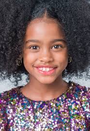 Azzarah K shot by Taki 😍 Model: Azzarah K 📸: @taki_t #ModelPortfolio  #PortfolioShoot #GAPAGirls #BestAgencyForKids