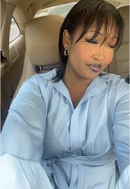 Tina Vee (@tinavee0)