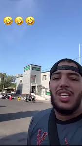 La visière fumée ça matrixé beaucoup de gens 🤣  #pourtoi#malikqlf#dadinho13e#snapchat