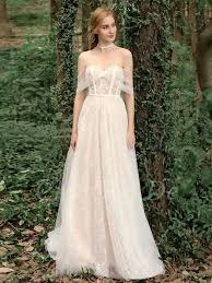 Wenn sie ein kleid in meinem geschäft bestellen, kann ich eine maske aus spitze machen, die ich für ihr hochzeitskleid benutze. Boho Brautkleid Tull Spitze Carmen Ausschnitt Transparentes Oberteil