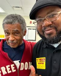 Few weeks ago I visited Woodrow Wilson to speak to the school's Dapper Club  (s/o @dapper_tall_man for the invite!) and once I was done, walking my son  to class, I ran into