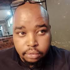 Guys I found this place that sells quality couches/beds/wardrobes and a lot  of other furniture items which are quality at the most affordable prices  👌😬🔥🔌 🛋️🛌 They're called Furniture & Appliance Centre