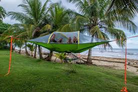 Discover the best indoor hammocks. File 4 People In A Tentsile Stingray Tree Tent By Hammock Town Jpg Wikimedia Commons
