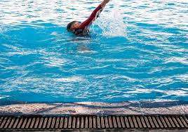 Swimming Pool Surface Water Removal Staying On Top Of Sanitation
