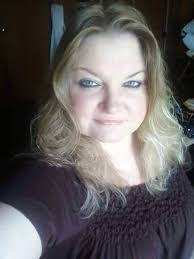 Donna Lowery's Instagram, Twitter & Facebook