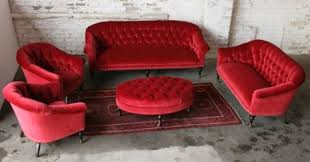 The alianza collection is an ideal choice for any living room. Ruby Red Tufted Velvet Loveseat With Brass Nailhead