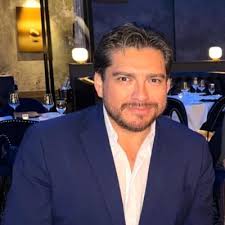 🤔 Ever thought of having your own paradise at home? Then this stunning  home could be yours for just $243,500. 🏝️🏡 • Hardwood floors in 2 living  areas • Updated lighting and ceiling fans •…