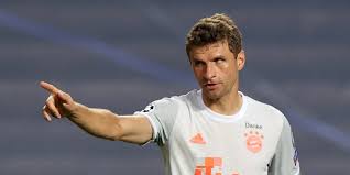 Germany coach joachim loew has reportedly contacted thomas muller and is poised to. Wie Thomas Muller Den Fc Bayern Lenkt Ohne Sendepause Taz De
