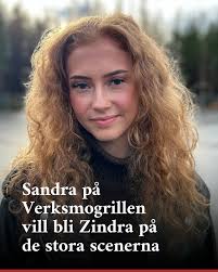 24-åriga Sandra Persson drömmer om att kunna leva på sin musik. Tidigare i  höst släppte hon sin första ep under artistnamnet Zindra.