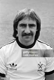 2,838,382 Headshot Eye Contact Stock Photos, High-Res Pictures, and Images 