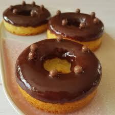 Donuts Au Four Dans Le Moule A Hoops Tupperware Audrey Cuisine Recette Dessert Petit Gateau Moelleux Audrey Cuisine