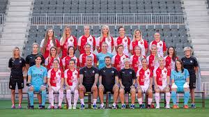 Listopadu 1892 v praze jako součást sportovního klubu. Sk Slavia Praha Zeny Nutrend Cz Oficialni E Shop