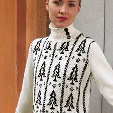 American knitter provides lessons and complete projects, including knitting patterns for both round loom knitting as well as traditional needle knitting. Free Colorwork Ladies Sweater Knitting Patterns Archives Knitting Bee 5 Free Knitting Patterns
