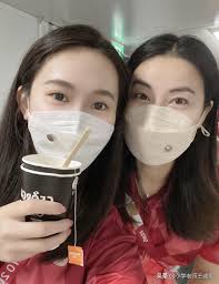 Chen Ruolin is fair and beautiful, the goddess of the diving team, she is  28 years old, but she is still single