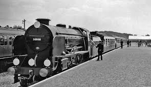 Royal Train Arriving At Tattenham Corner On Derby Day In 1959 Notice The Station Master Marking The Stopping Point For The Driver Train Derby Day British Rail