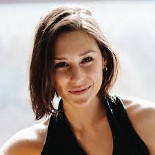 Armani Beauty, Glowbar, Ipsy and More Make Executive Changes