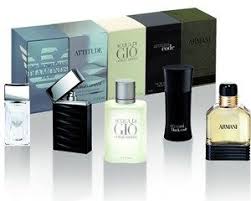 Giorgio Armani Men S Miniature Coffret Everything Mr Armani Perceives A Man Could And Should Be Perfume Perfume Set Fragrance Set