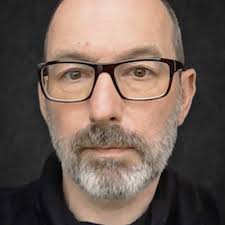 Montagabend, 19 bis 21 Uhr🕗, Anfahrtsweg 🚦, lange Reden 🙉: STOP! So…