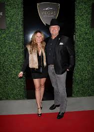 Vegas Auto Gallery opens flagship showroom with a star-studded grand opening