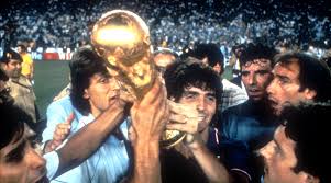 Rossi's death was announced on the italian television channel rai sport where rossi had been working as an analyst. Zur Erinnerung An Paolo Rossi 1982 War Definitiv Mein Jahr Fifa Museum Zurich