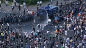 Adriana nedelea și cristian tudor popescu s au întâlnit din nou la piața victoriei pe europa fm. Agora Live Update ViolenÈe FÄrÄ Margini In Zona PiaÈei Victoriei Mai Multe Obiecte Au Fost Incendiate