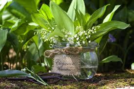 Nous disons que le muguet porte chance s'il possède 7 fleurs. Bouquet De Muguet Gratuit Avec Text 1er Mai Muguet 1er Mai Picmix Storerbtuners