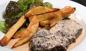 Pfeffersteak Mit Cognac Flambiert Und Pommes Frites Au Four Rezept Rezepte Mit Bildern Fur Die Anspruchsvolle Hobbyku Pfeffersteak Rezepte Fleisch Gerichte