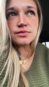 Brittany Minks's Instagram, Twitter & Facebook