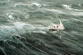 Survival Storm Conditions In The Infamous 1998 Sydney Hobart Race Are You Prepared To Set Sails In A Blow Like This Sailing Photography Boat Sailing