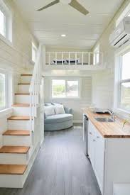 20 Cozy Tiny House Decor Ideas Mecraftsman Tiny House Interior Design Tiny House Design Tiny House Decor