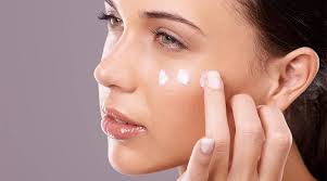 Meet the best dark spot correctors around. Products To Help Manage Dark Spots Skin Care Garnier