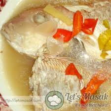 Ikan air tawar berdaging lembut dan sedikit berduri seperti ikan gurame, cocok diolah jadi sajian sup yang segar ini. Resipi Masakan Sup Ikan Dunia Belajar